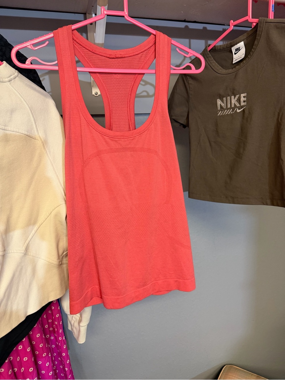 Lululemon Swiftly tank